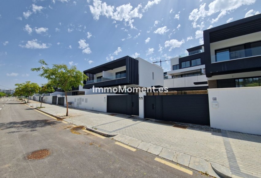 Wiederverkauf - Villa - Estepona  - Atalaya