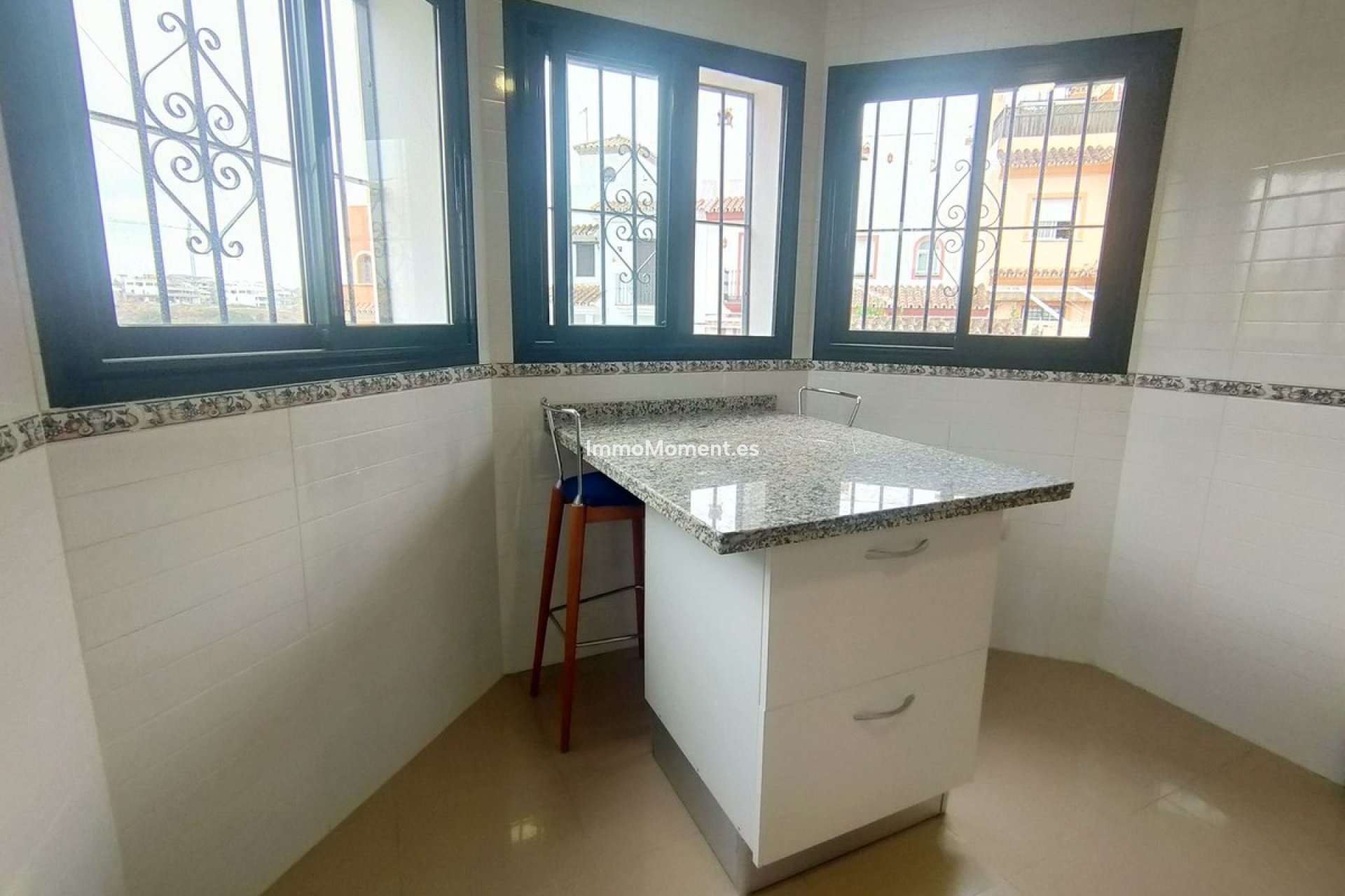 Wiederverkauf - Villa - Estepona  - Cancelada