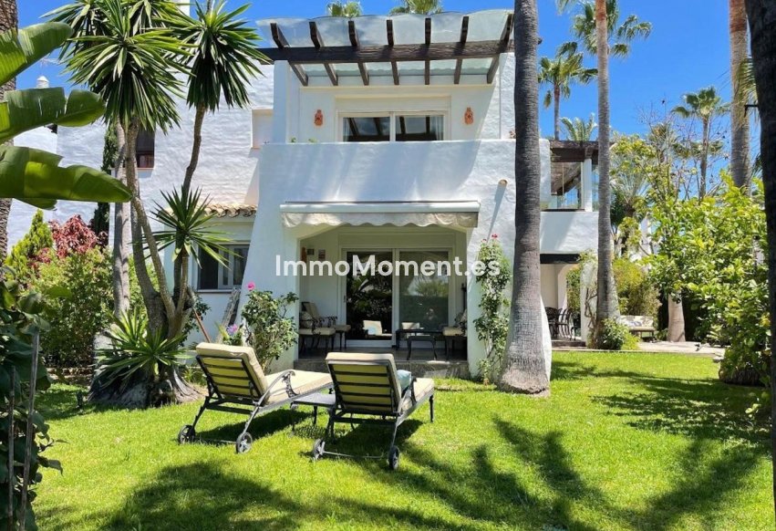 Wiederverkauf - Villa - Estepona  - Costalita