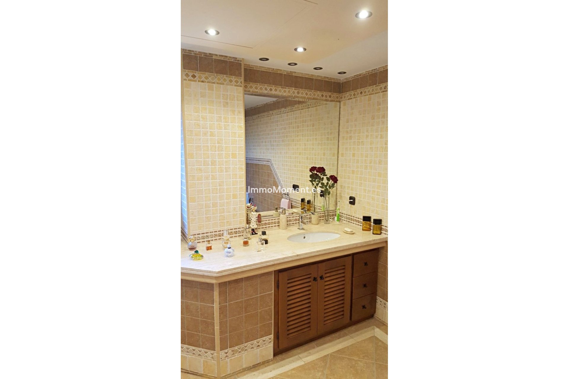 Wiederverkauf - Villa - Estepona  - Estepona Centro