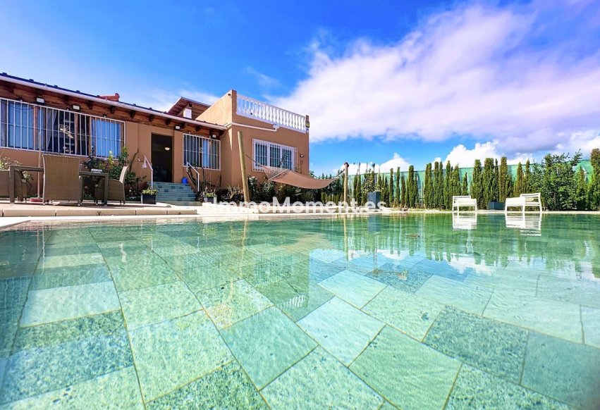 Wiederverkauf - Villa - Estepona  - Estepona Centro