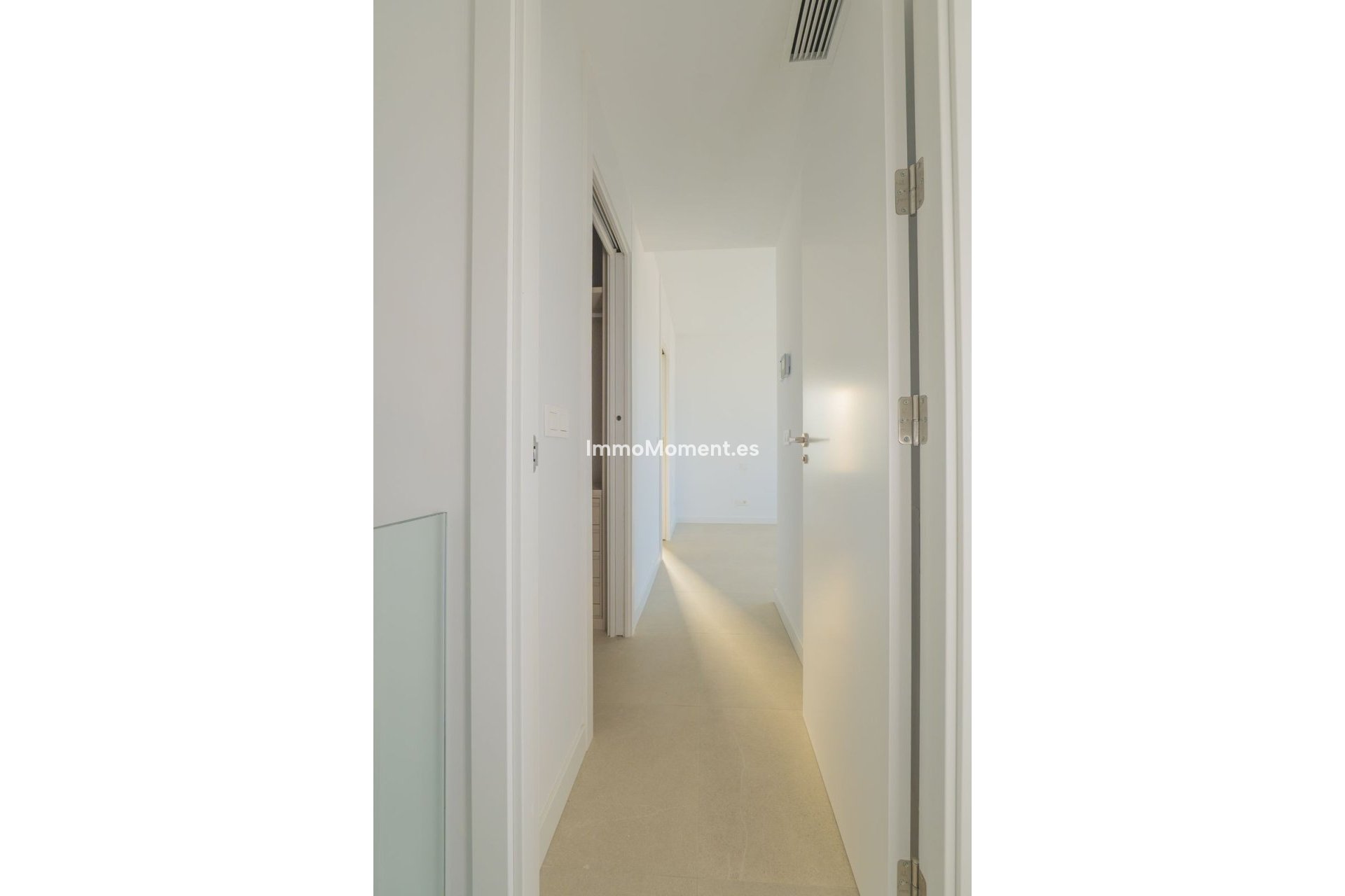 Wiederverkauf - Villa - Estepona  - New Golden Mile