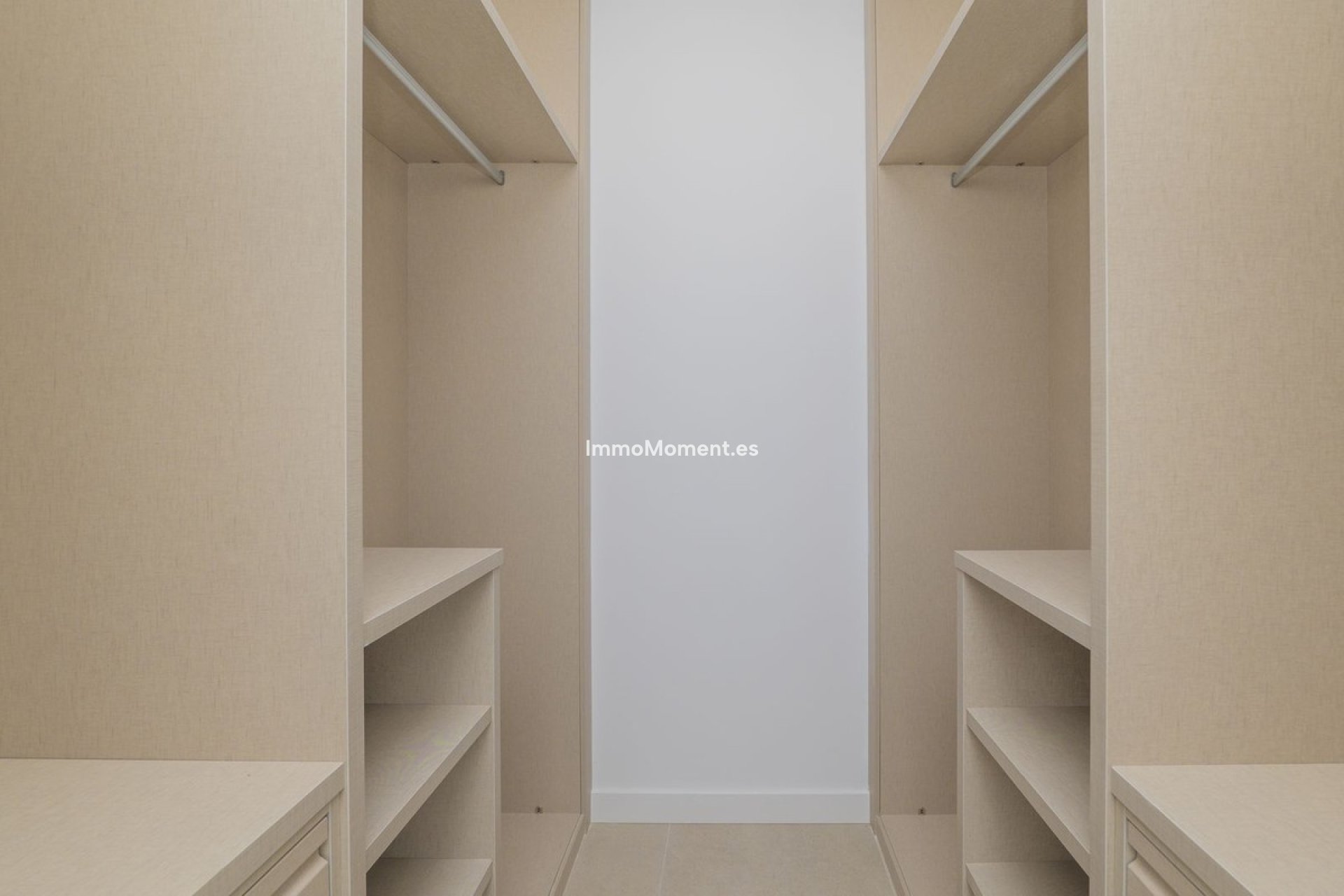 Wiederverkauf - Villa - Estepona  - New Golden Mile