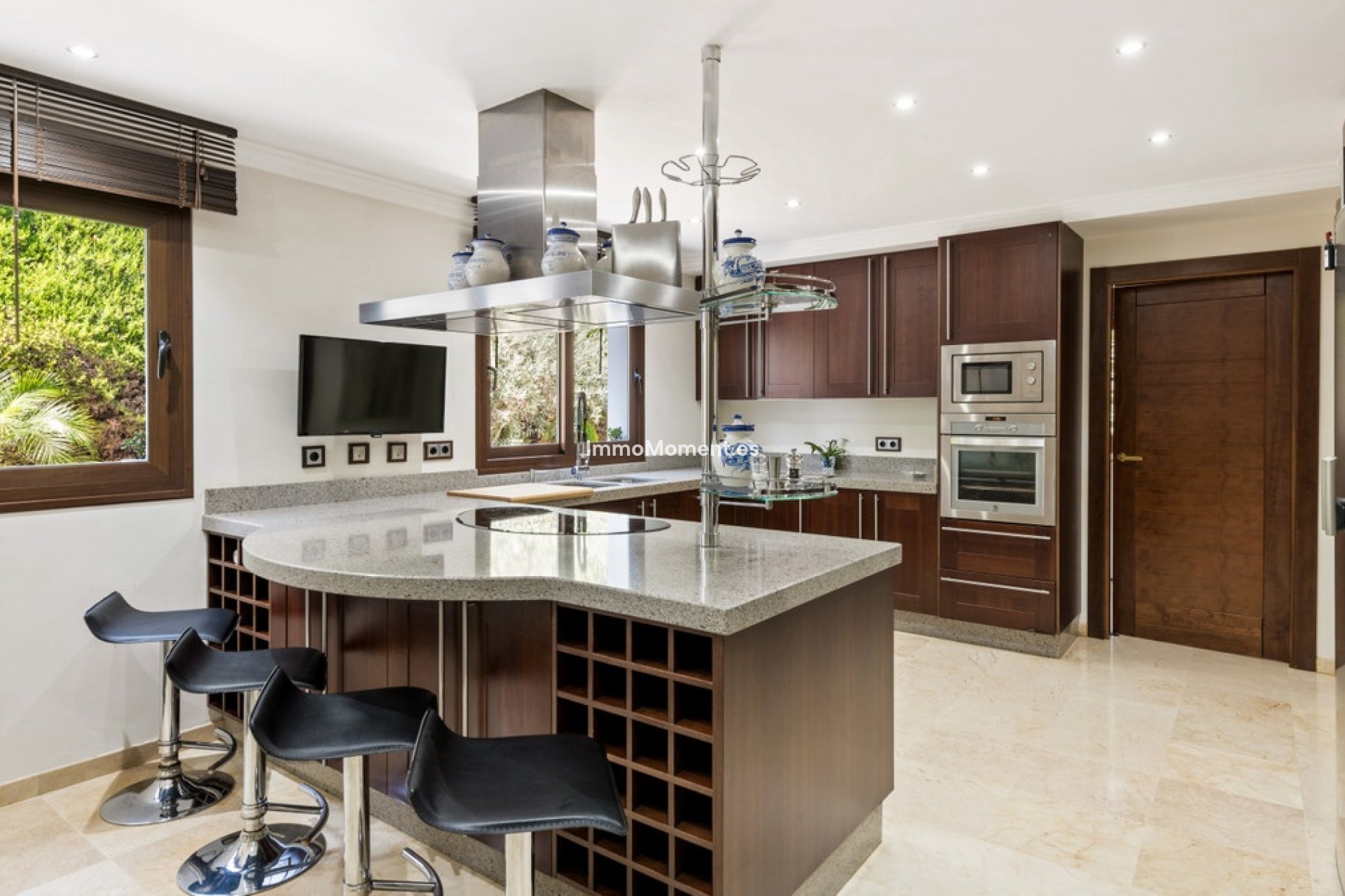 Wiederverkauf - Villa - Estepona  - New Golden Mile