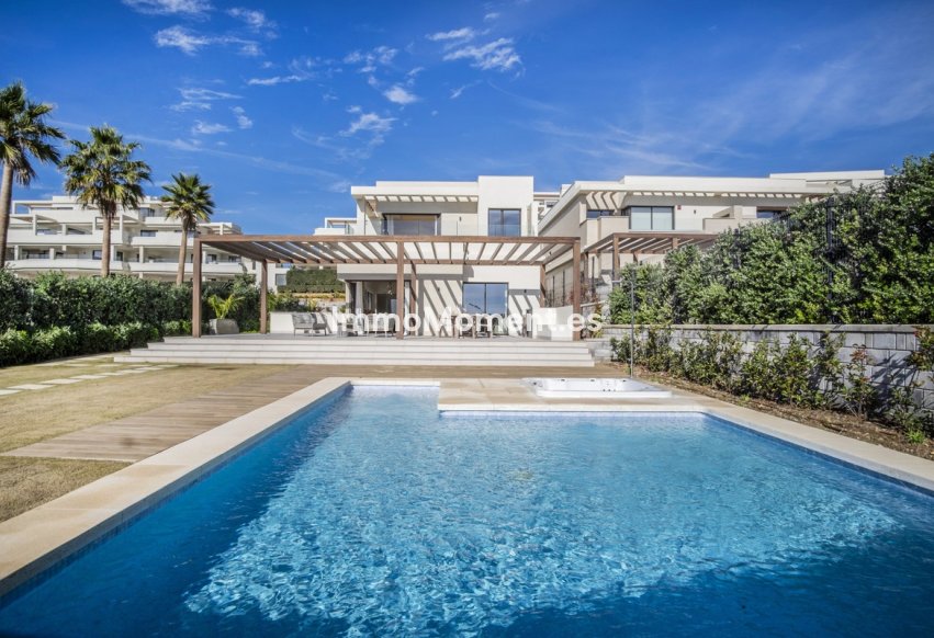 Wiederverkauf - Villa - Estepona  - New Golden Mile