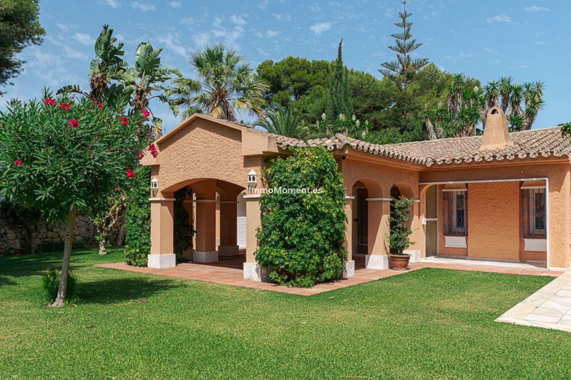 Wiederverkauf - Villa - Estepona  - New Golden Mile