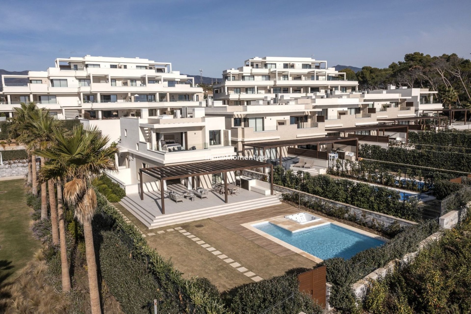 Wiederverkauf - Villa - Estepona  - New Golden Mile
