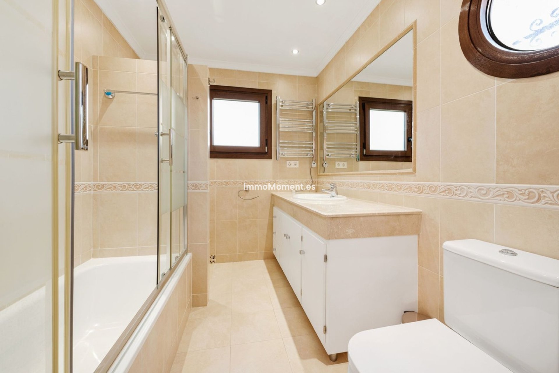 Wiederverkauf - Villa - Estepona  - New Golden Mile