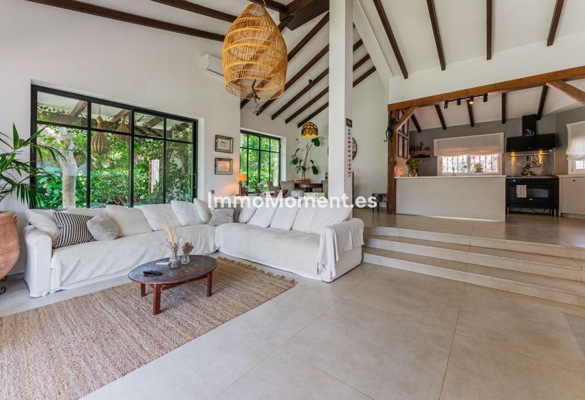 Wiederverkauf - Villa - Estepona  - New Golden Mile