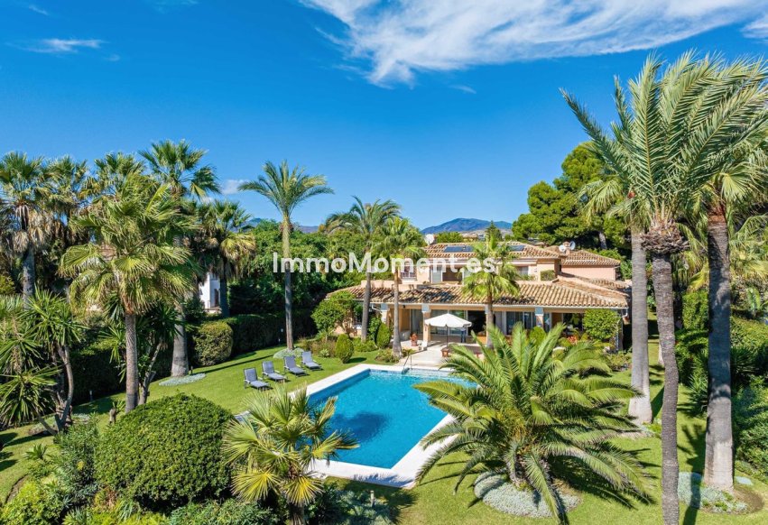 Wiederverkauf - Villa - Estepona  - New Golden Mile