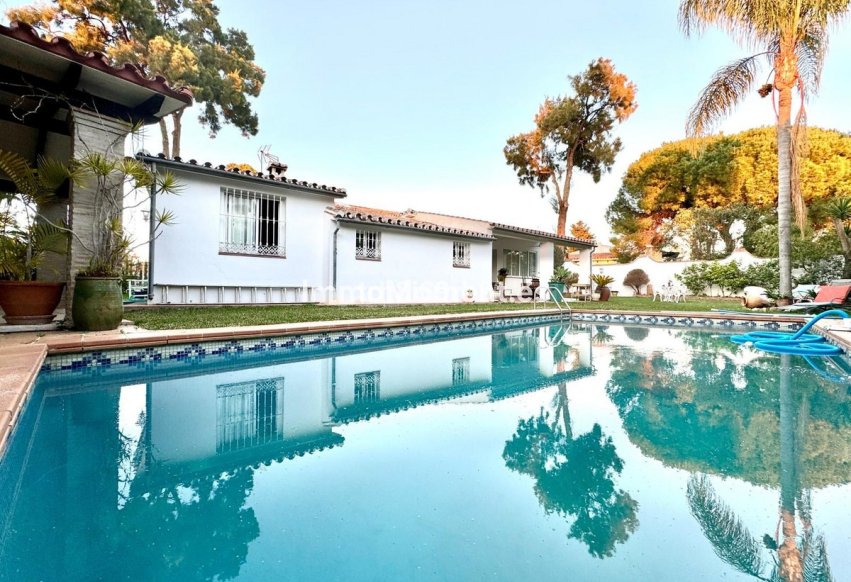 Wiederverkauf - Villa - Estepona  - New Golden Mile