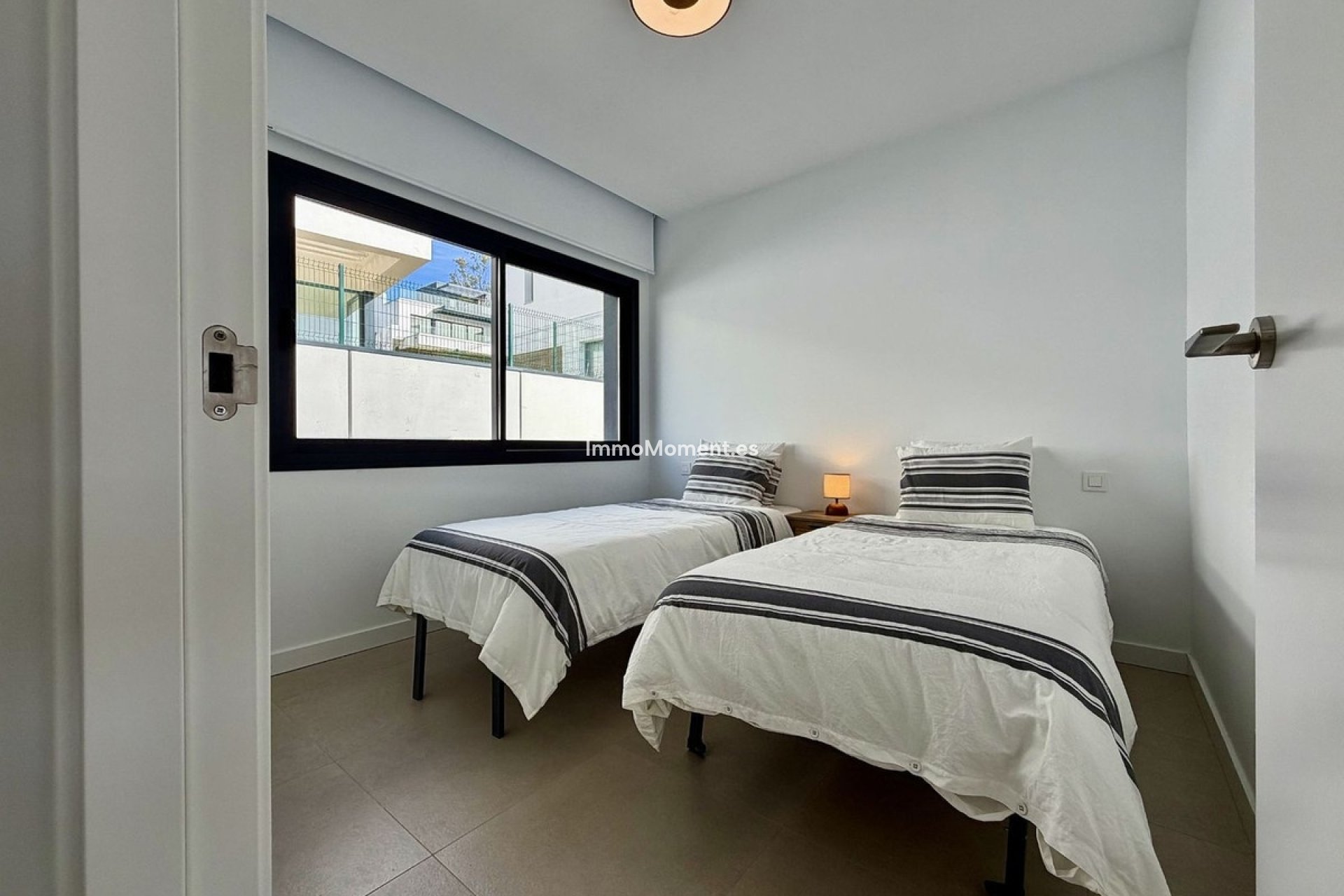 Wiederverkauf - Villa - Estepona  - New Golden Mile