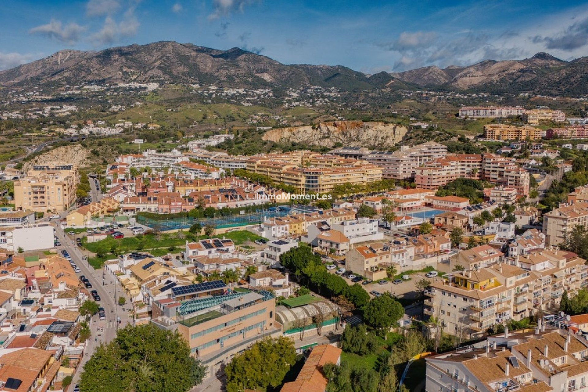 Wiederverkauf - Villa - Fuengirola - Los Pacos