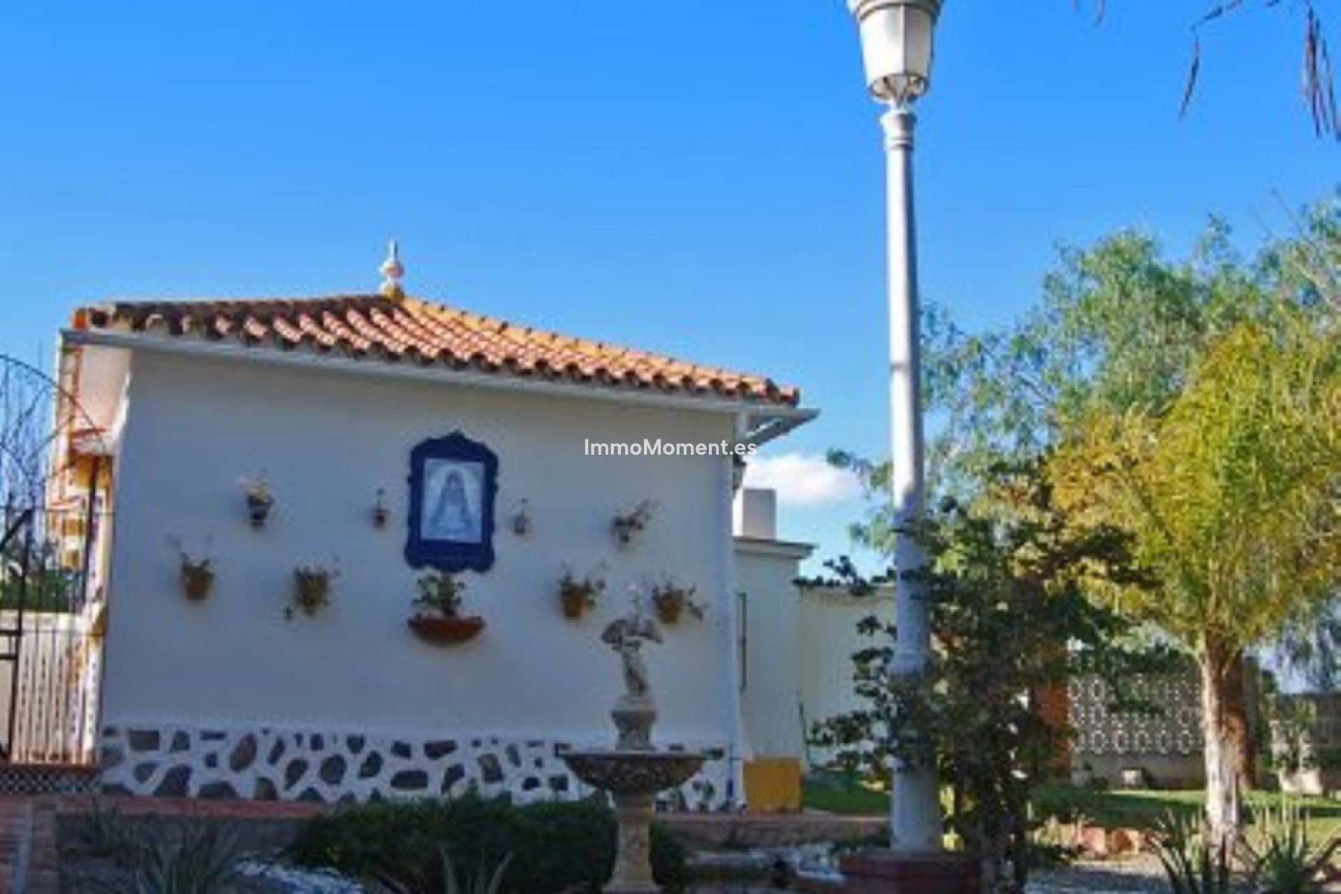 Wiederverkauf - Villa -   Inländisch - Alhaurín de la Torre