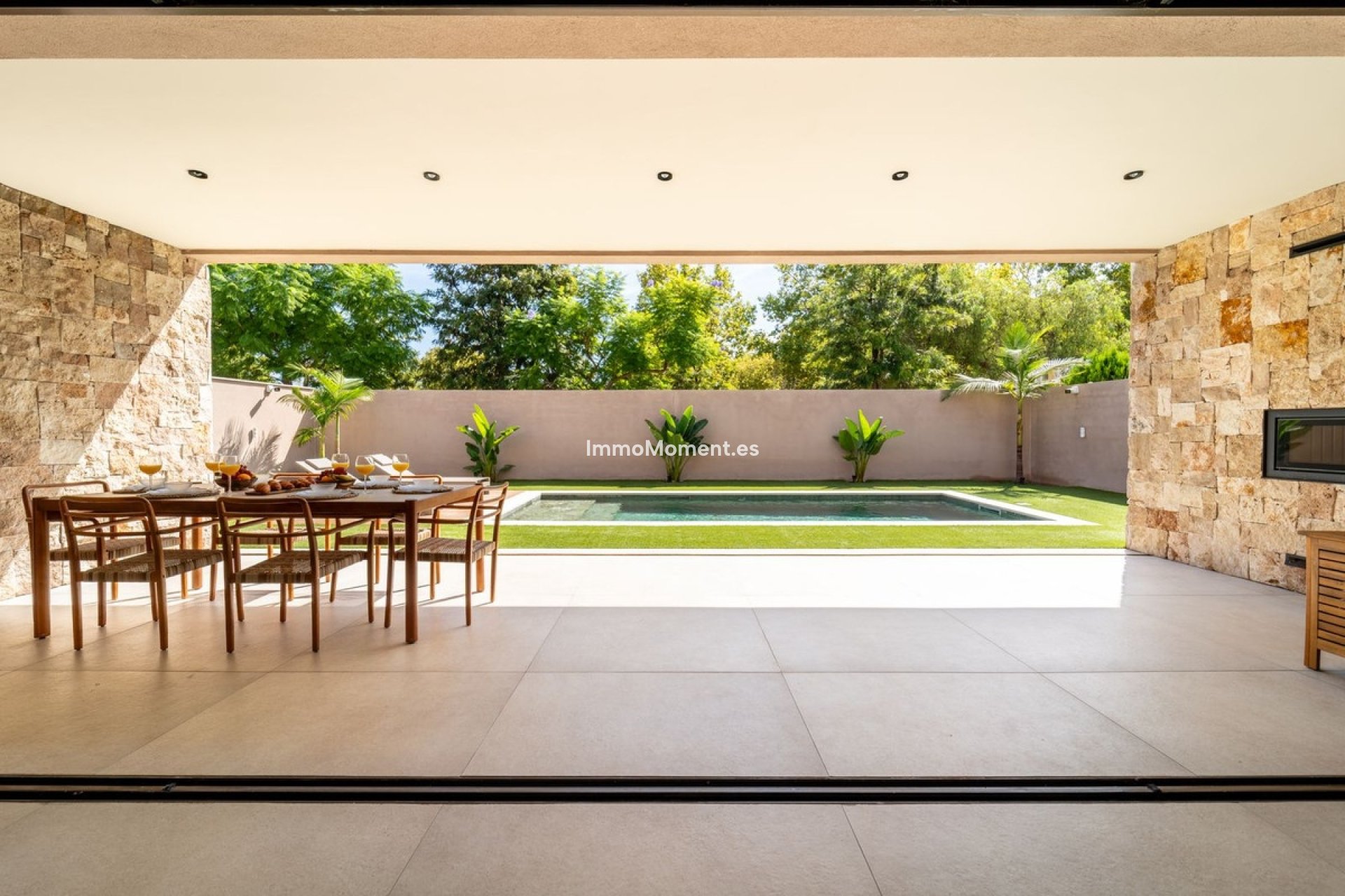 Wiederverkauf - Villa -   Inländisch - Alhaurín de la Torre