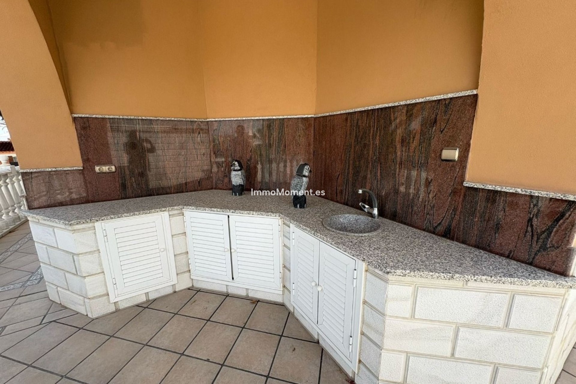 Wiederverkauf - Villa -   Inländisch - Alhaurín de la Torre