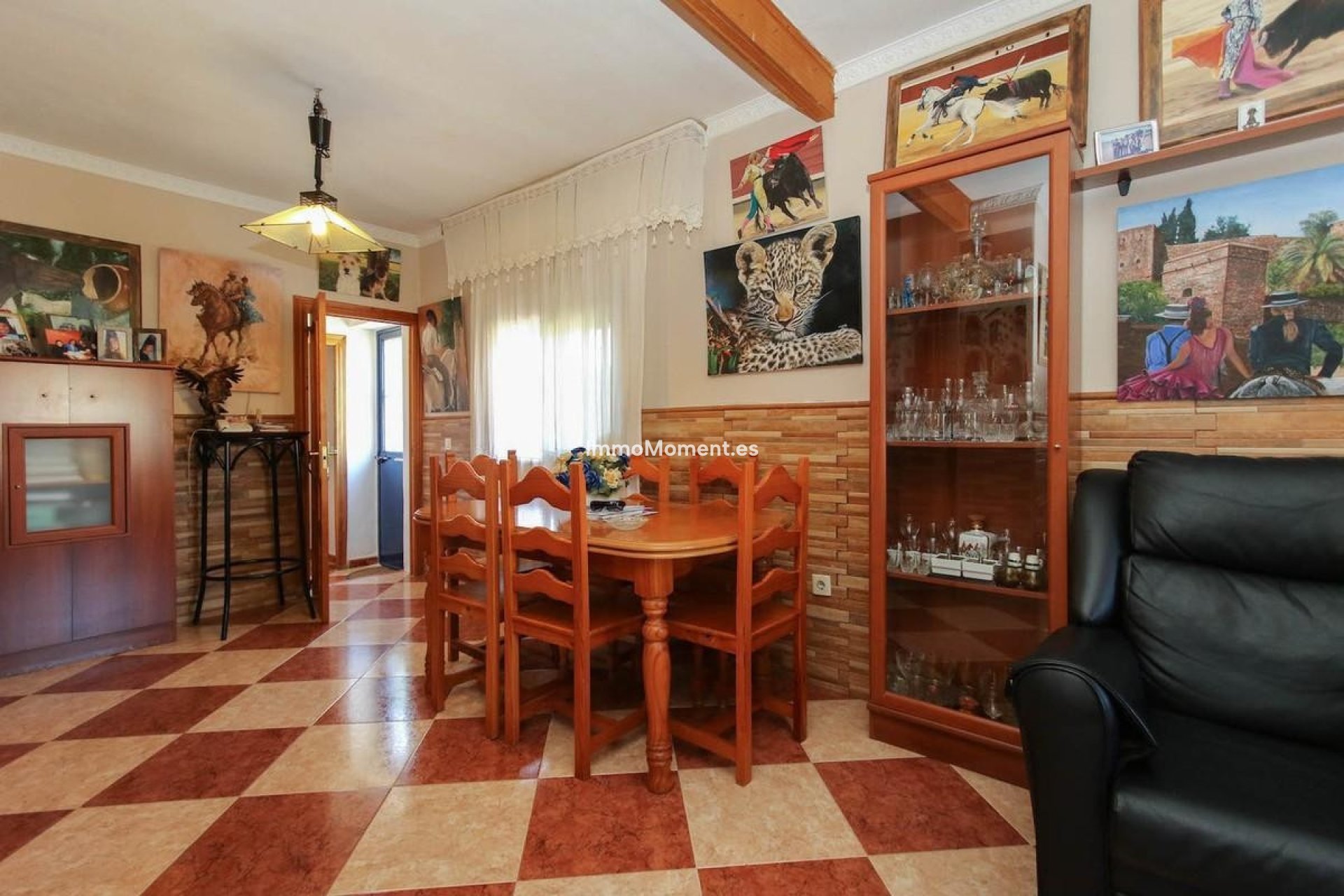 Wiederverkauf - Villa -   Inländisch - Alhaurín de la Torre