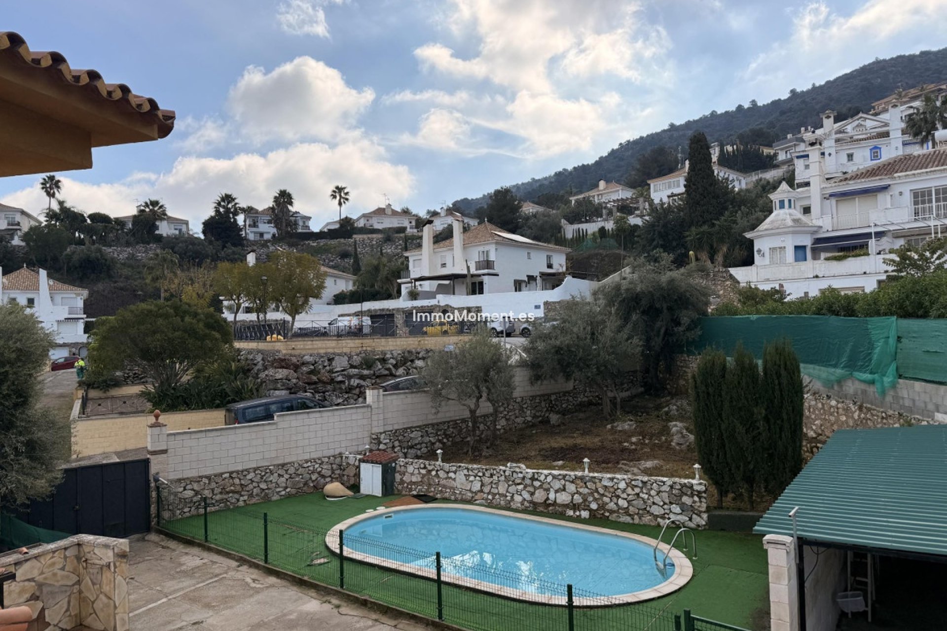 Wiederverkauf - Villa -   Inländisch - Alhaurín de la Torre