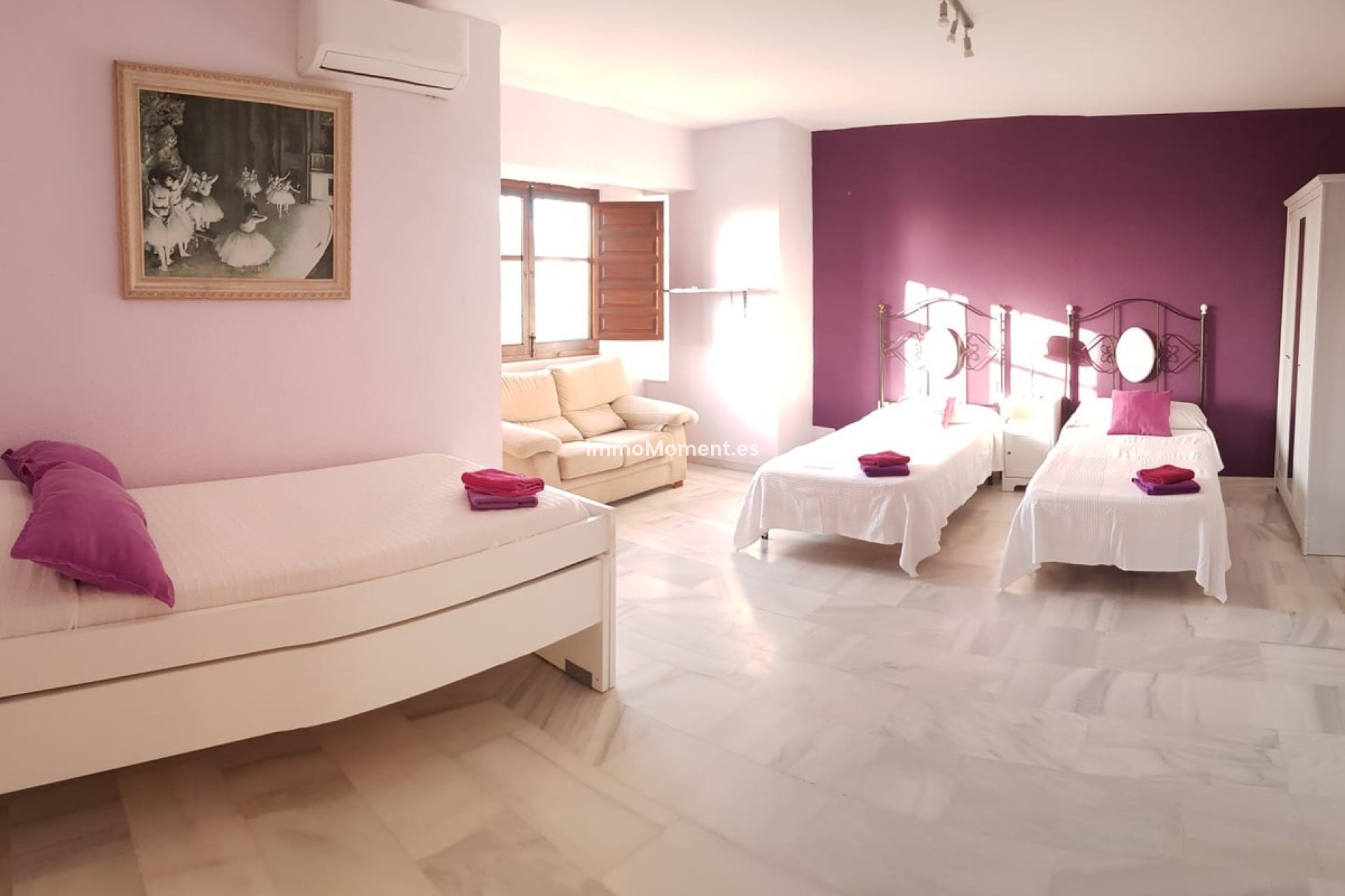 Wiederverkauf - Villa -   Inländisch - Alhaurín de la Torre