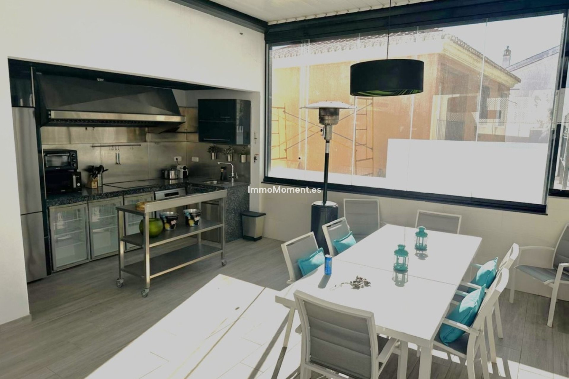 Wiederverkauf - Villa -   Inländisch - Alhaurín de la Torre