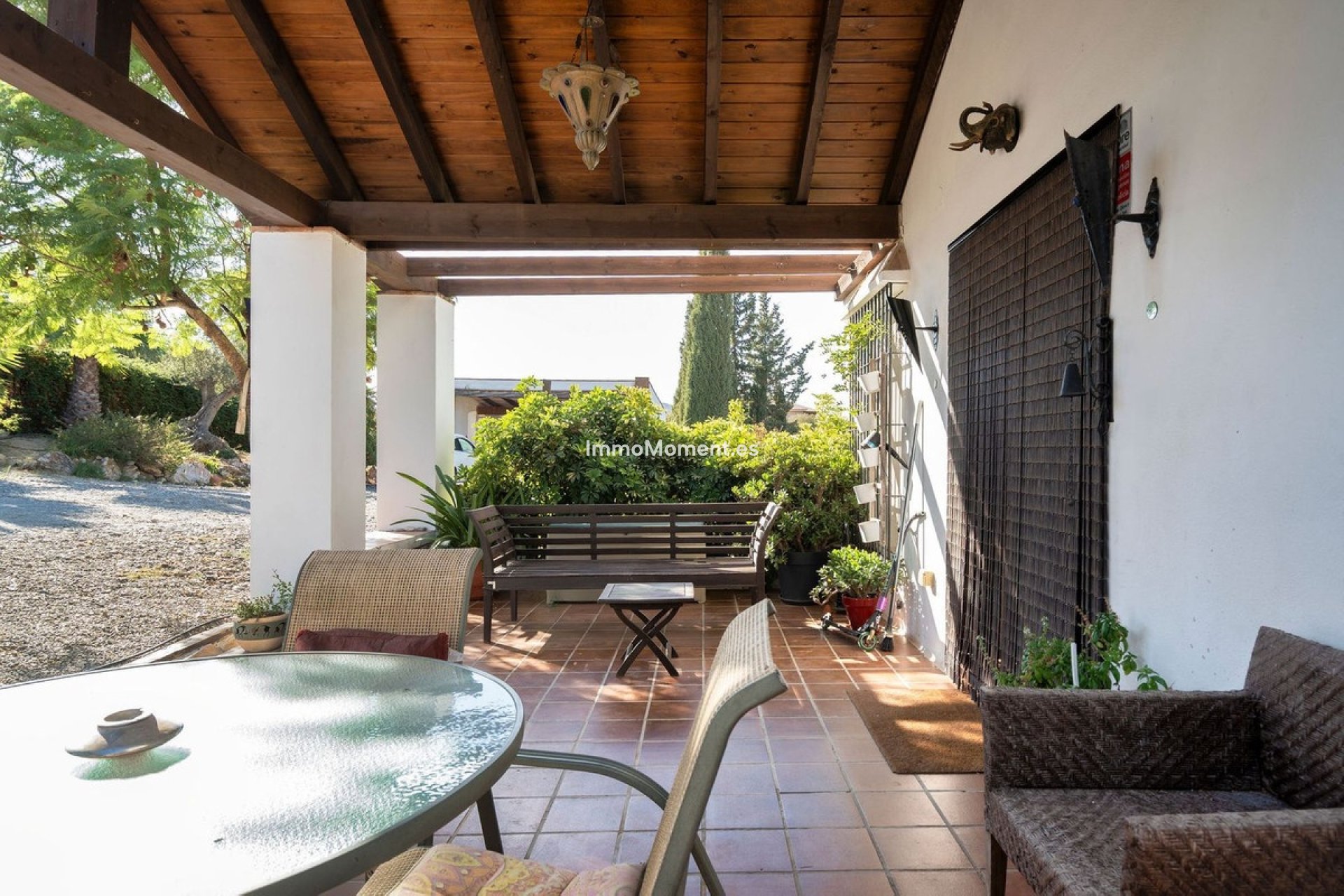 Wiederverkauf - Villa -   Inländisch - Alhaurín el Grande Centro