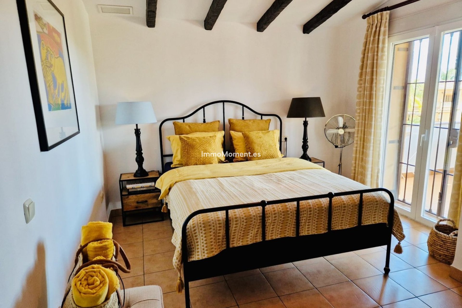 Wiederverkauf - Villa -   Inländisch - Alhaurín el Grande Centro