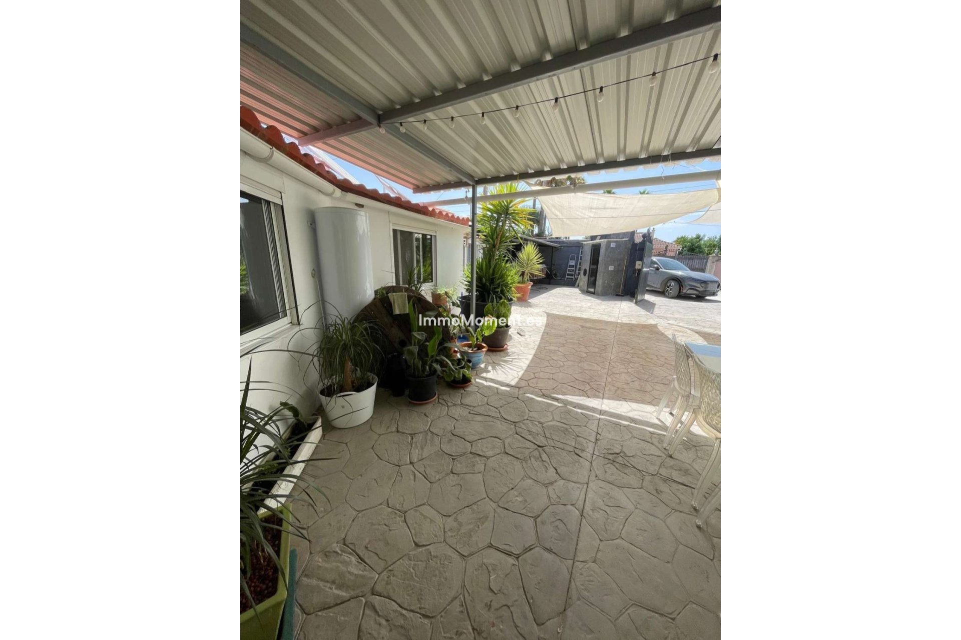 Wiederverkauf - Villa -   Inländisch - Alhaurín el Grande Centro