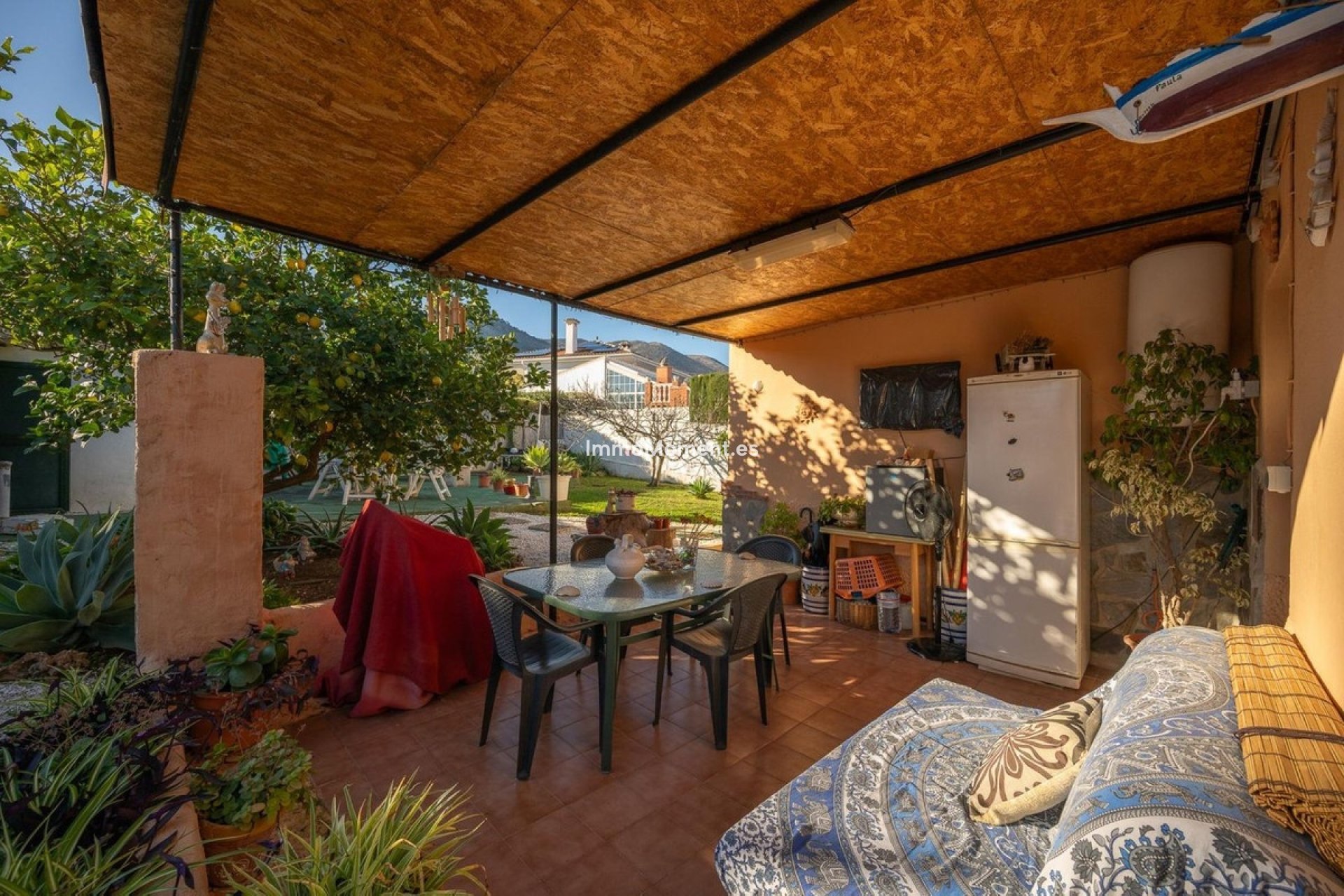 Wiederverkauf - Villa -   Inländisch - Alhaurín el Grande Centro