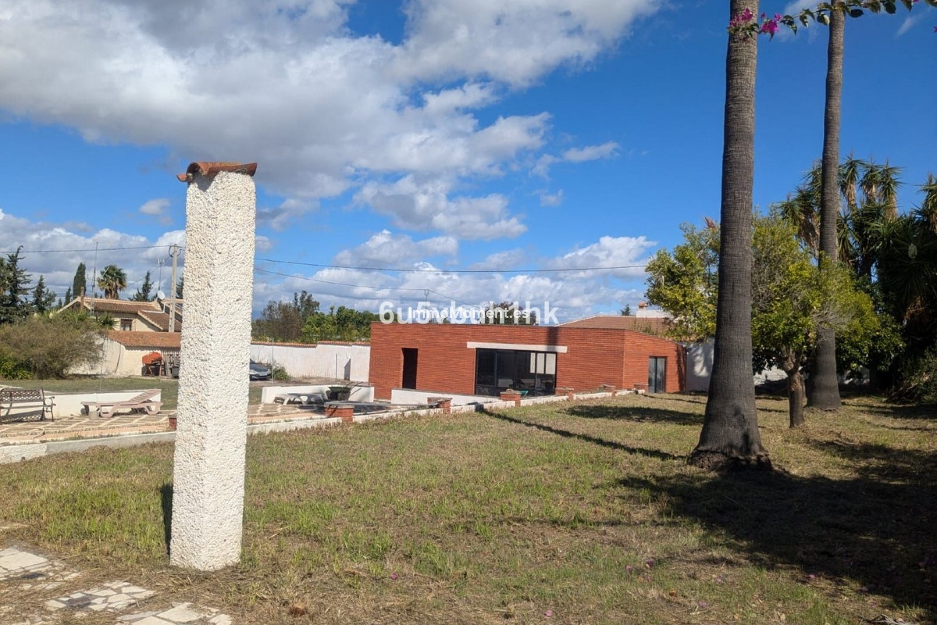 Wiederverkauf - Villa -   Inländisch - Alhaurín el Grande Centro