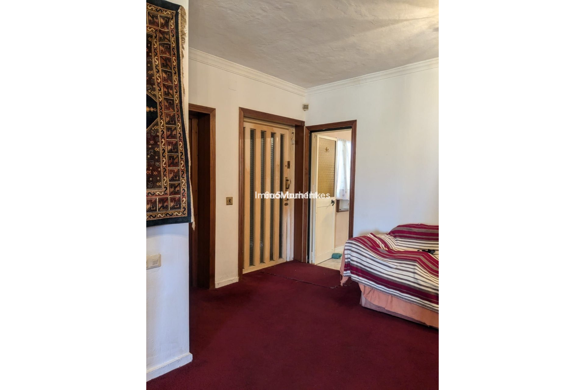 Wiederverkauf - Villa -   Inländisch - Alhaurín el Grande Centro