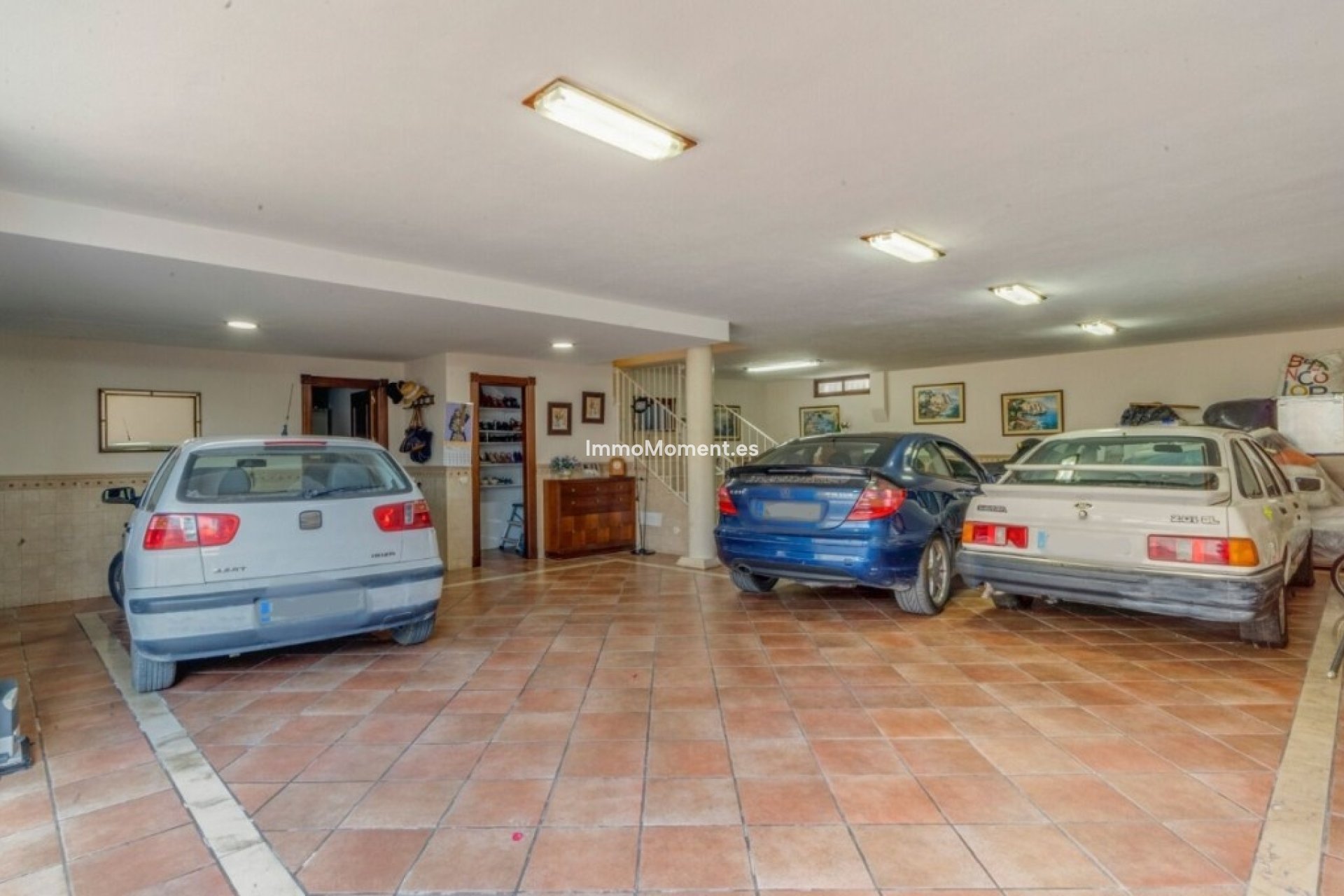 Wiederverkauf - Villa -   Inländisch - Alhaurín el Grande Centro