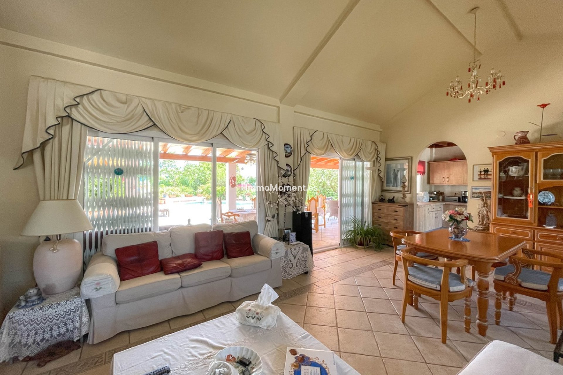 Wiederverkauf - Villa -   Inländisch - Cártama Centro