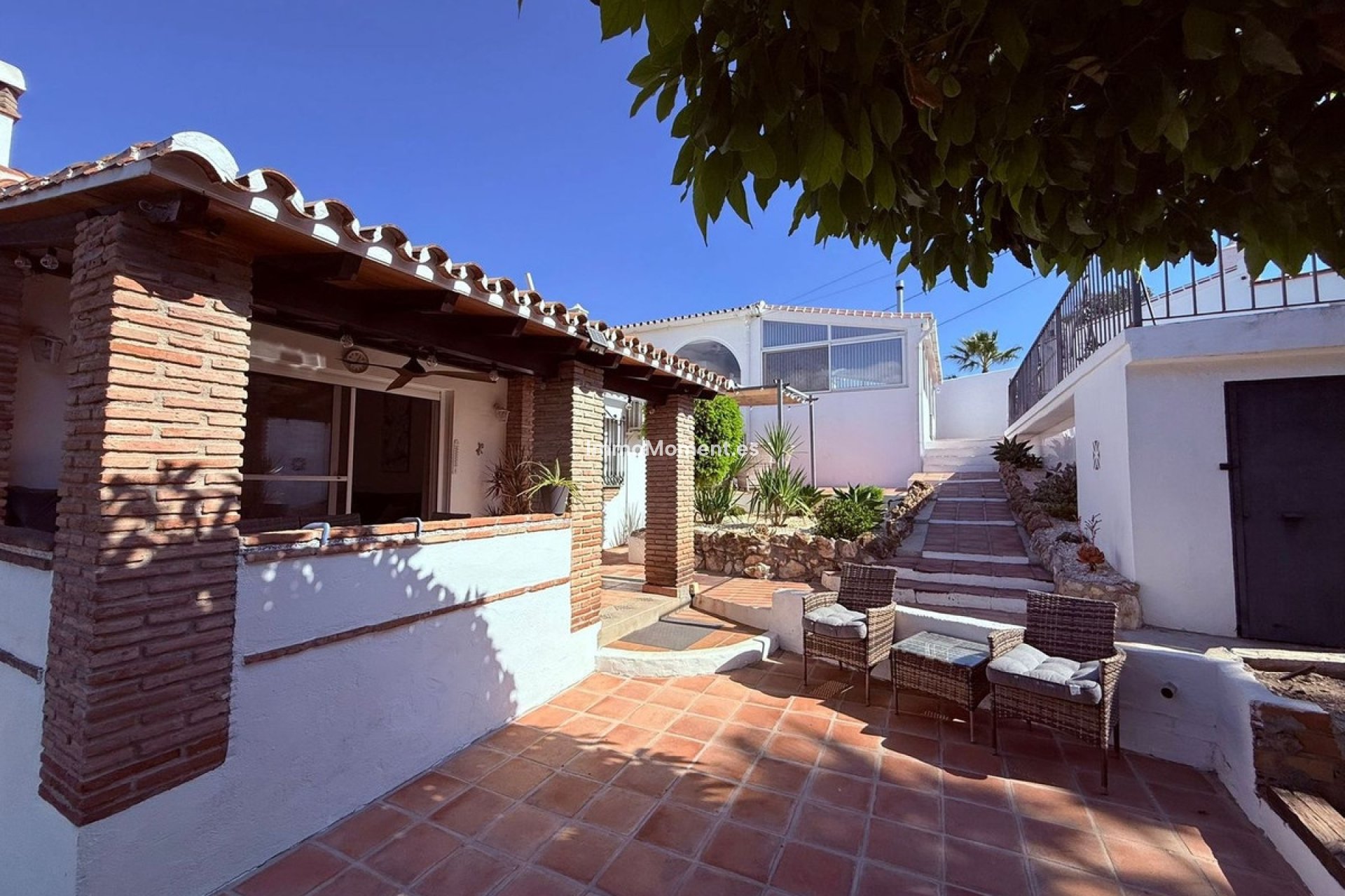 Wiederverkauf - Villa -   Inländisch - Coín