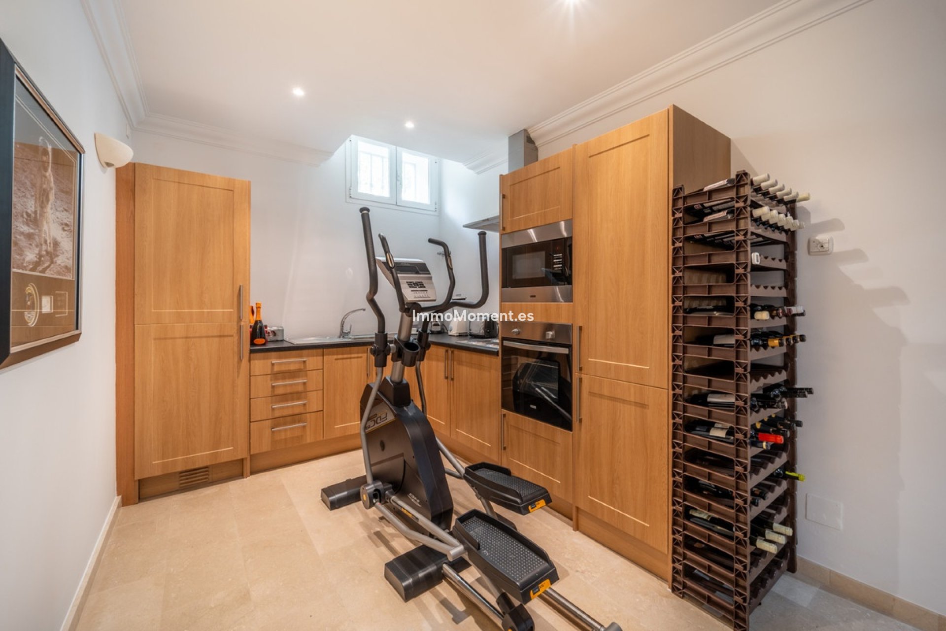 Wiederverkauf - Villa -   Inländisch - Istán