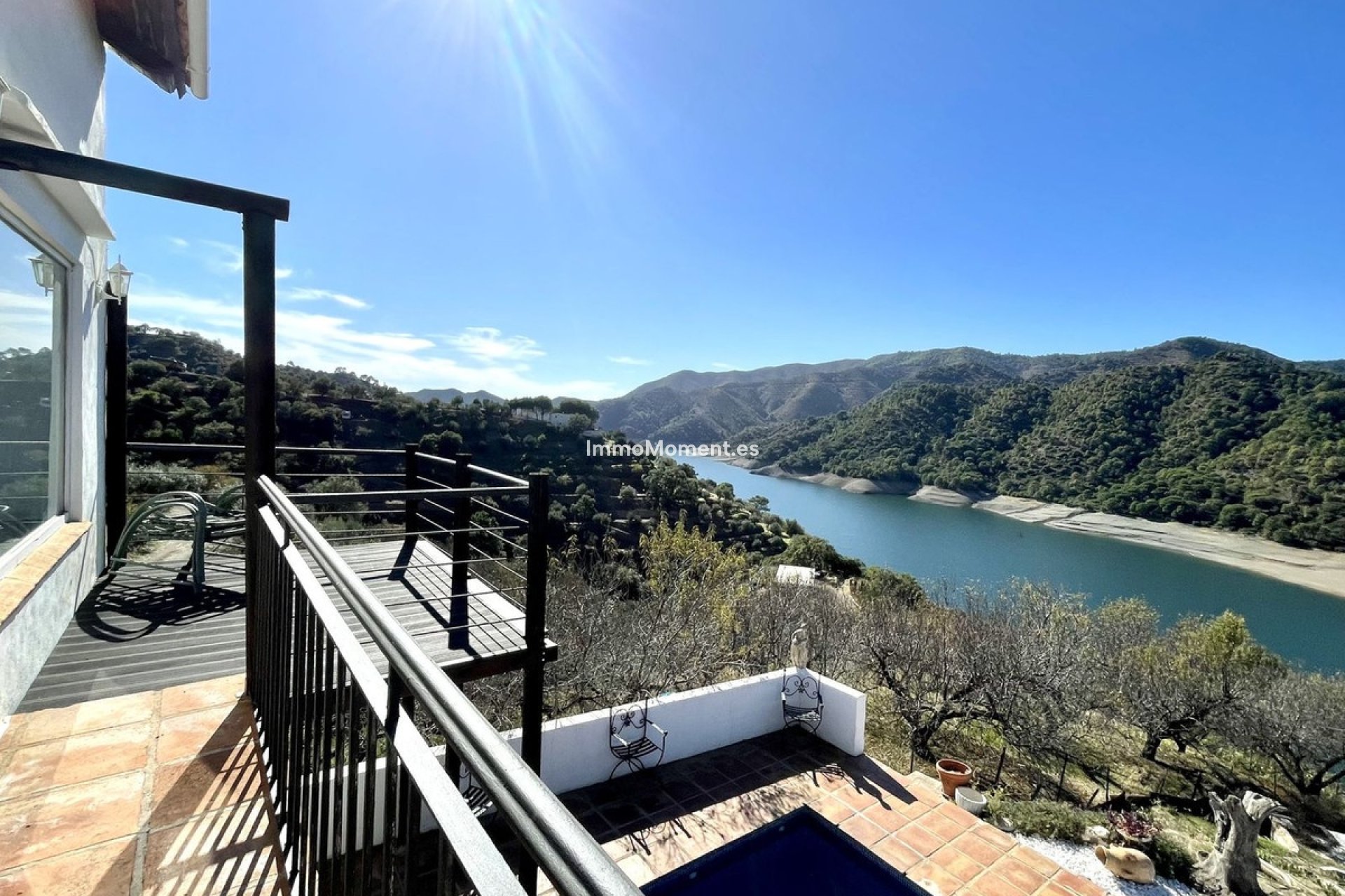 Wiederverkauf - Villa -   Inländisch - Istán