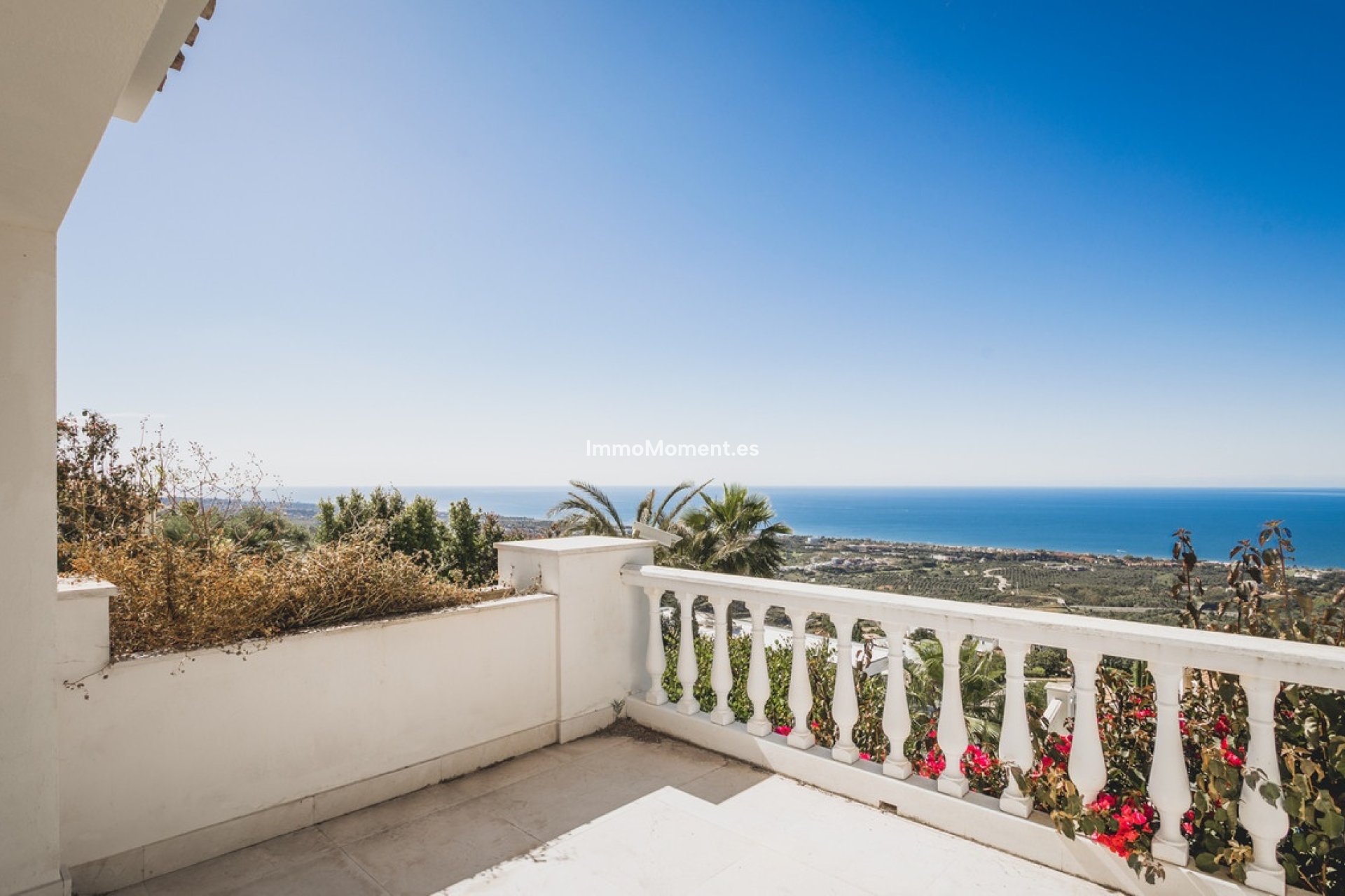 Wiederverkauf - Villa - Marbella - Altos de los Monteros