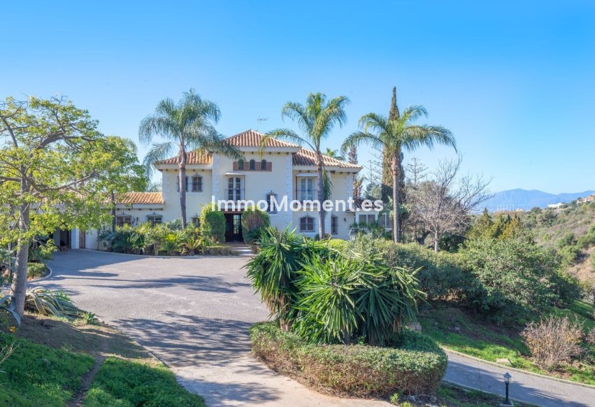 Wiederverkauf - Villa - Marbella - Altos de los Monteros