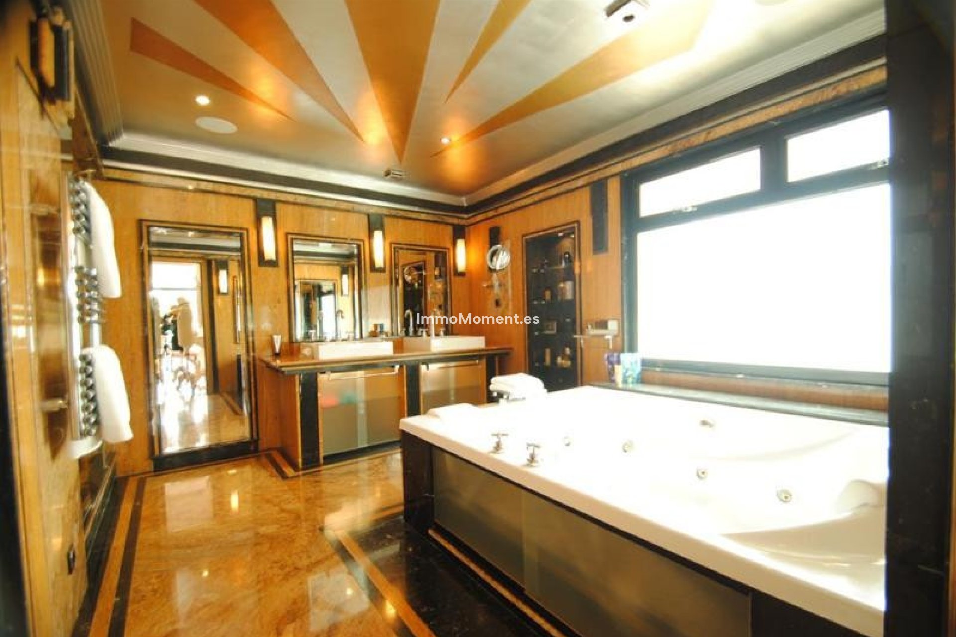 Wiederverkauf - Villa - Marbella - Cabopino