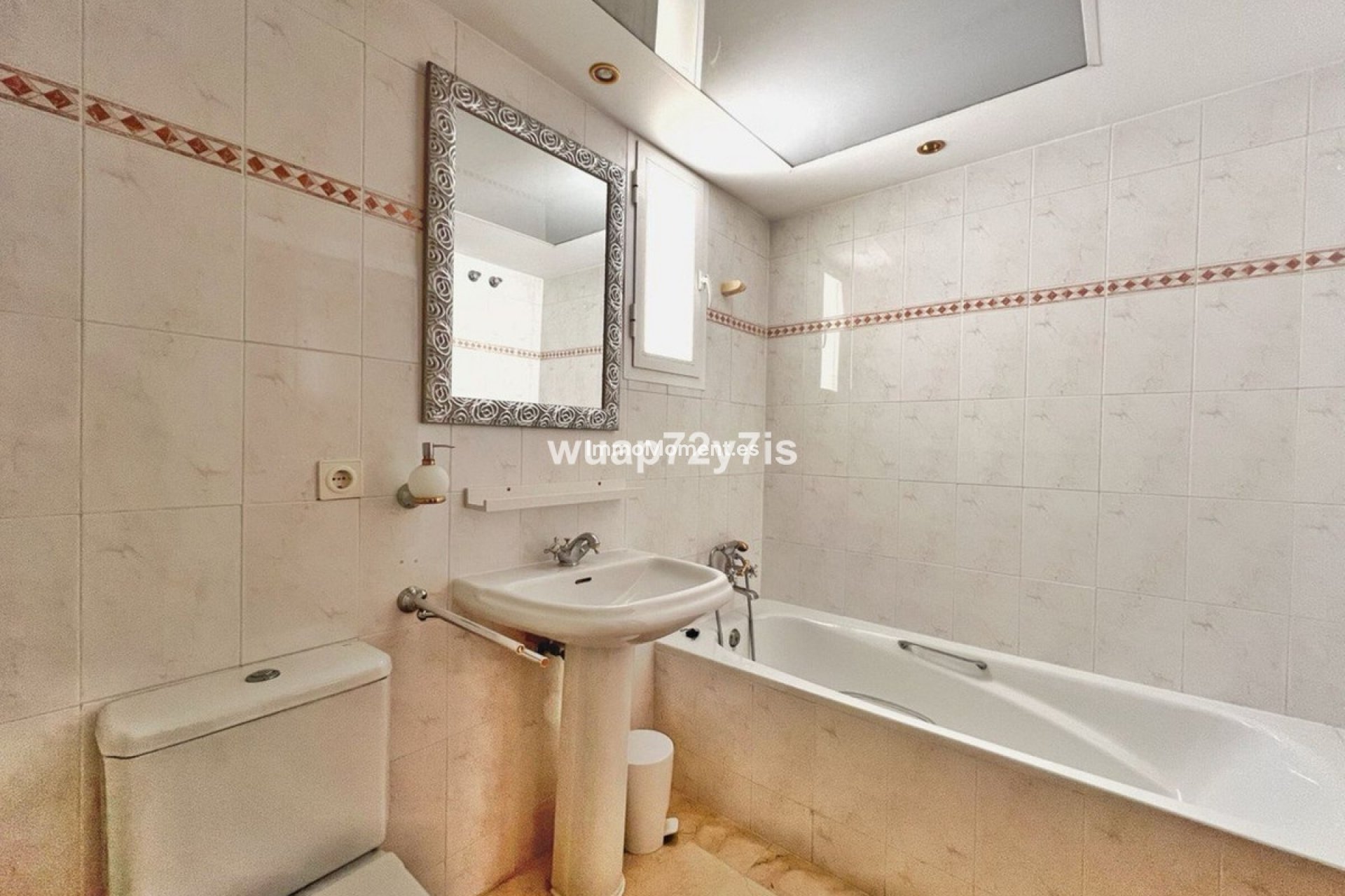 Wiederverkauf - Villa - Marbella - Costabella