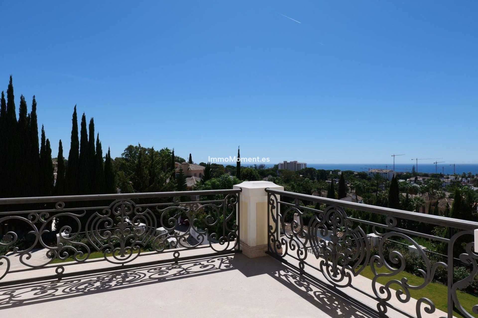 Wiederverkauf - Villa - Marbella - El Rosario