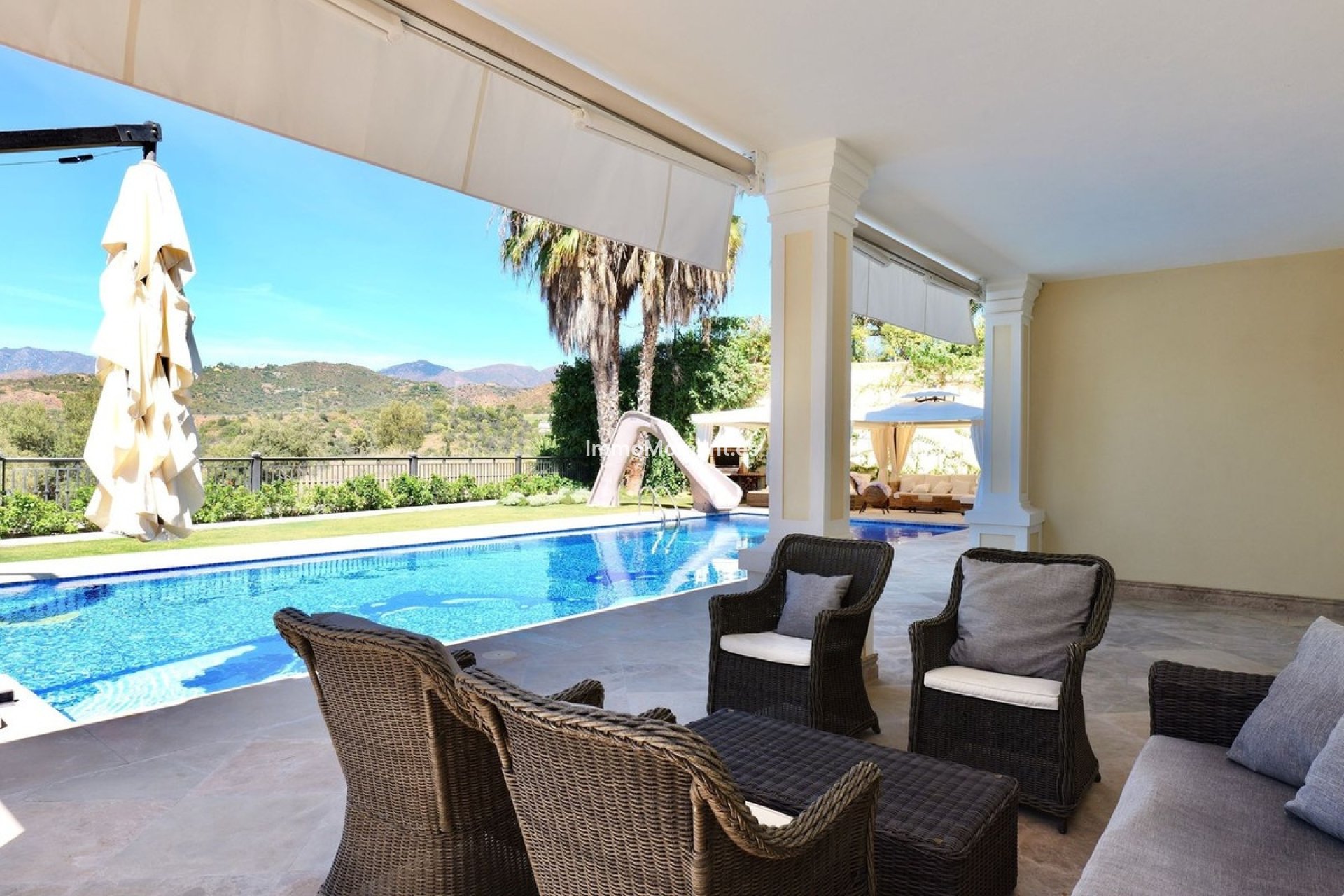 Wiederverkauf - Villa - Marbella - El Rosario