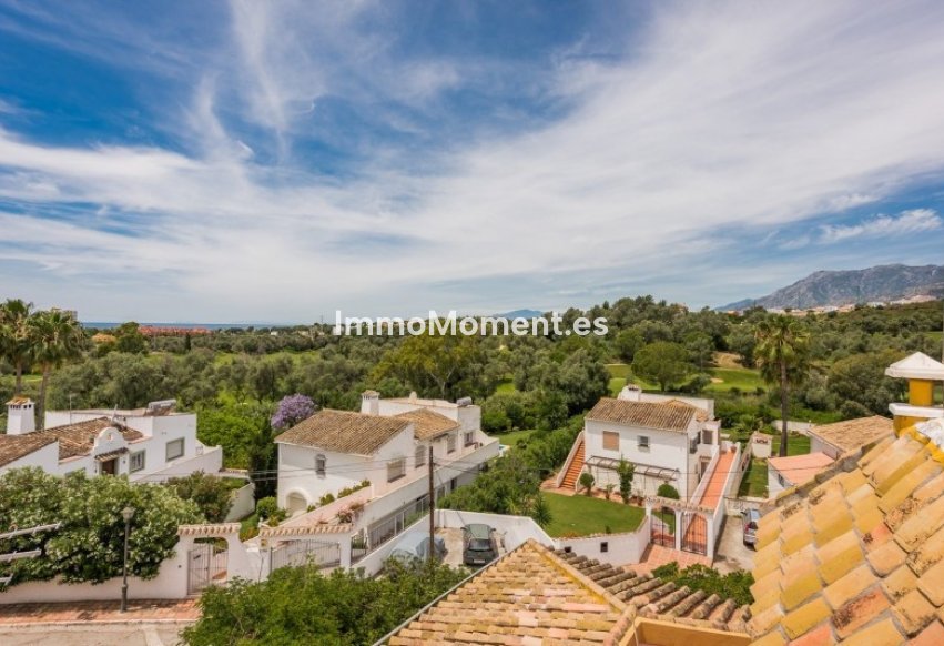 Wiederverkauf - Villa - Marbella - El Rosario