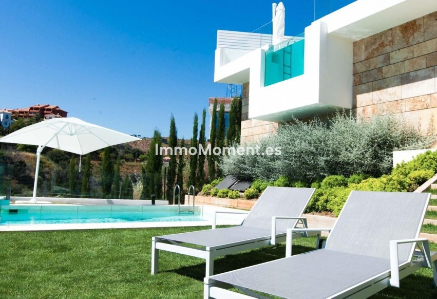 Wiederverkauf - Villa - Marbella - El Rosario