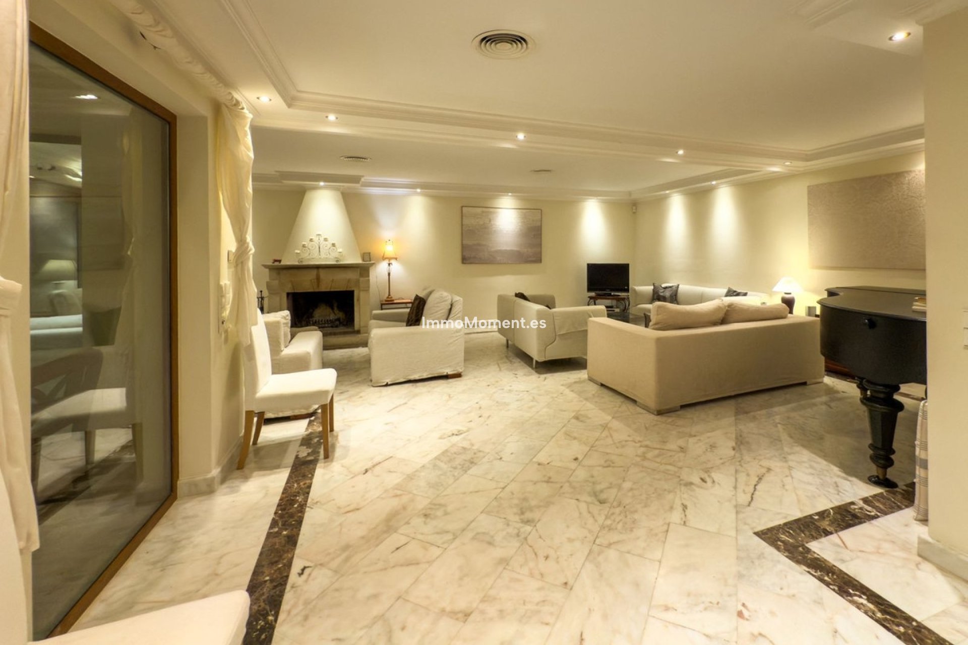 Wiederverkauf - Villa - Marbella - El Rosario