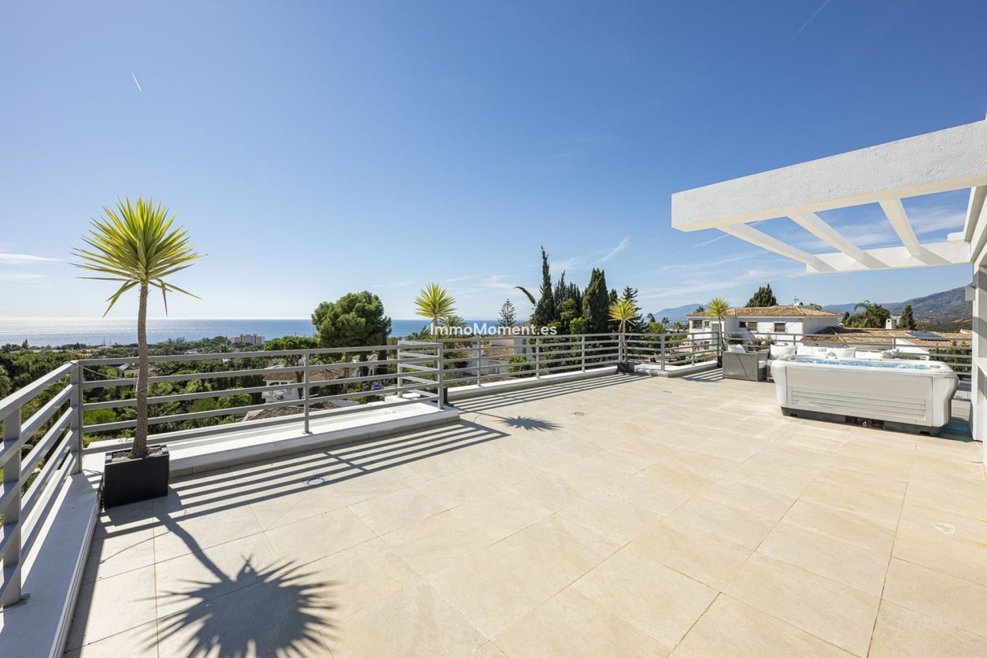 Wiederverkauf - Villa - Marbella - El Rosario