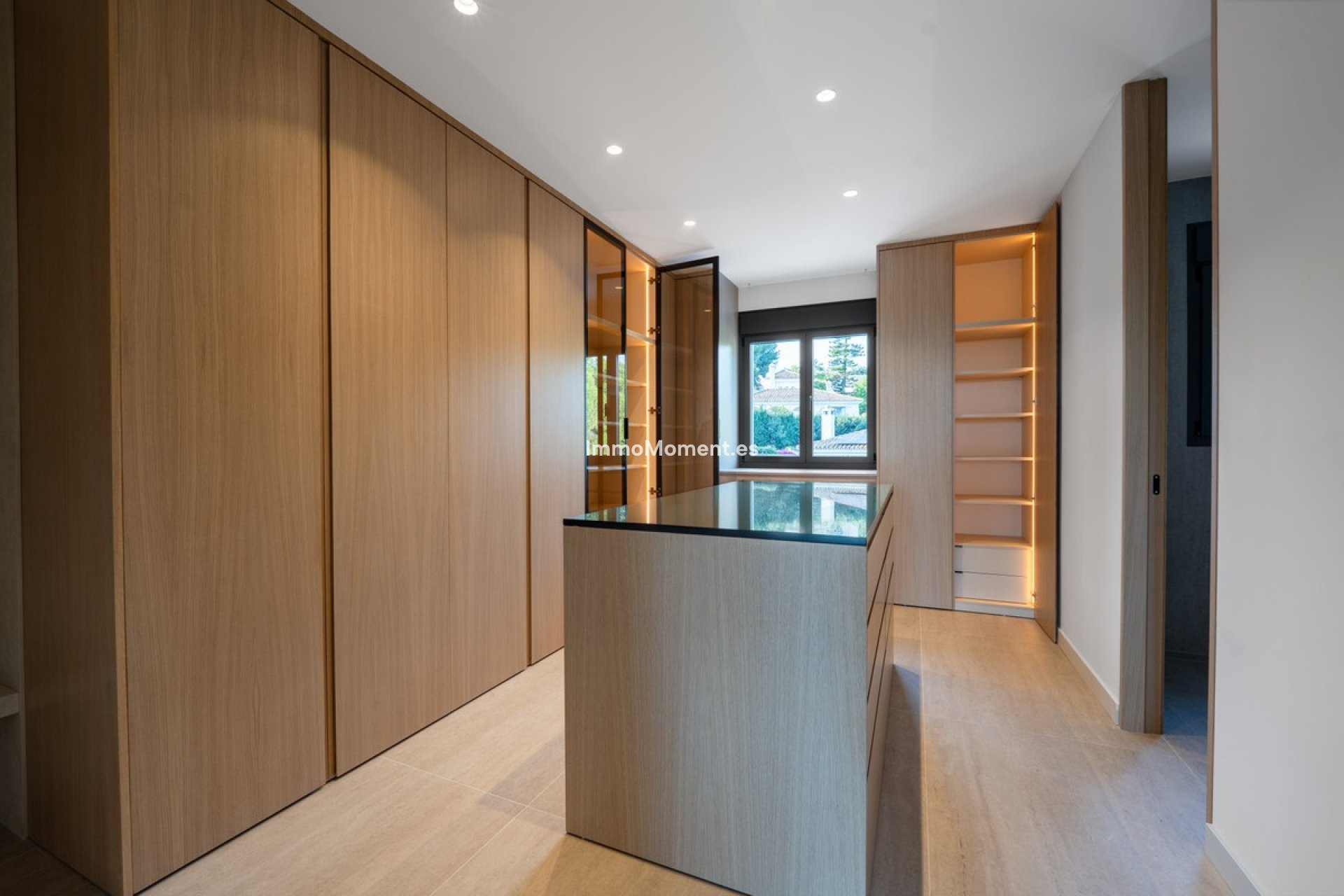 Wiederverkauf - Villa - Marbella - El Rosario