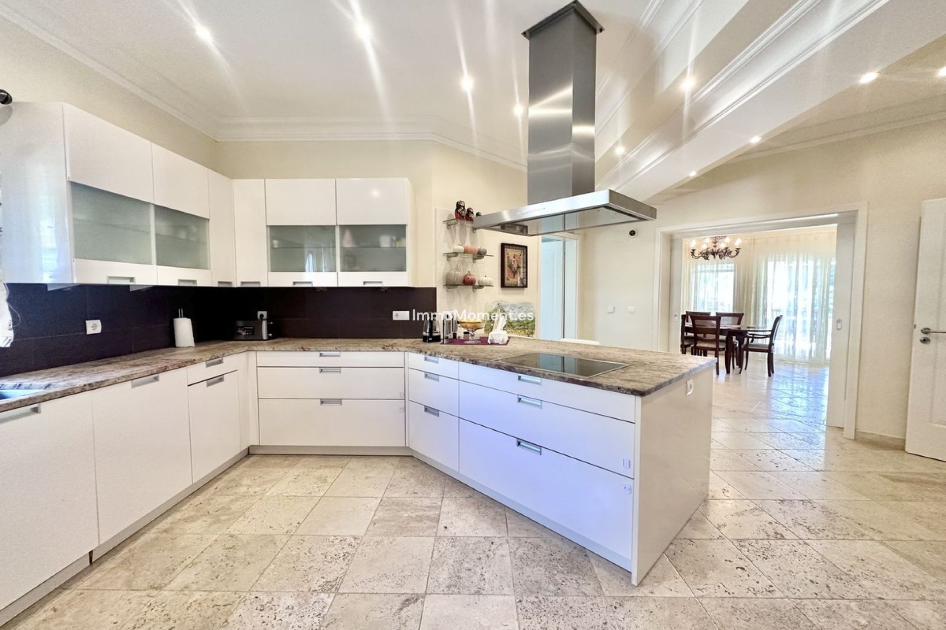 Wiederverkauf - Villa - Marbella - El Rosario