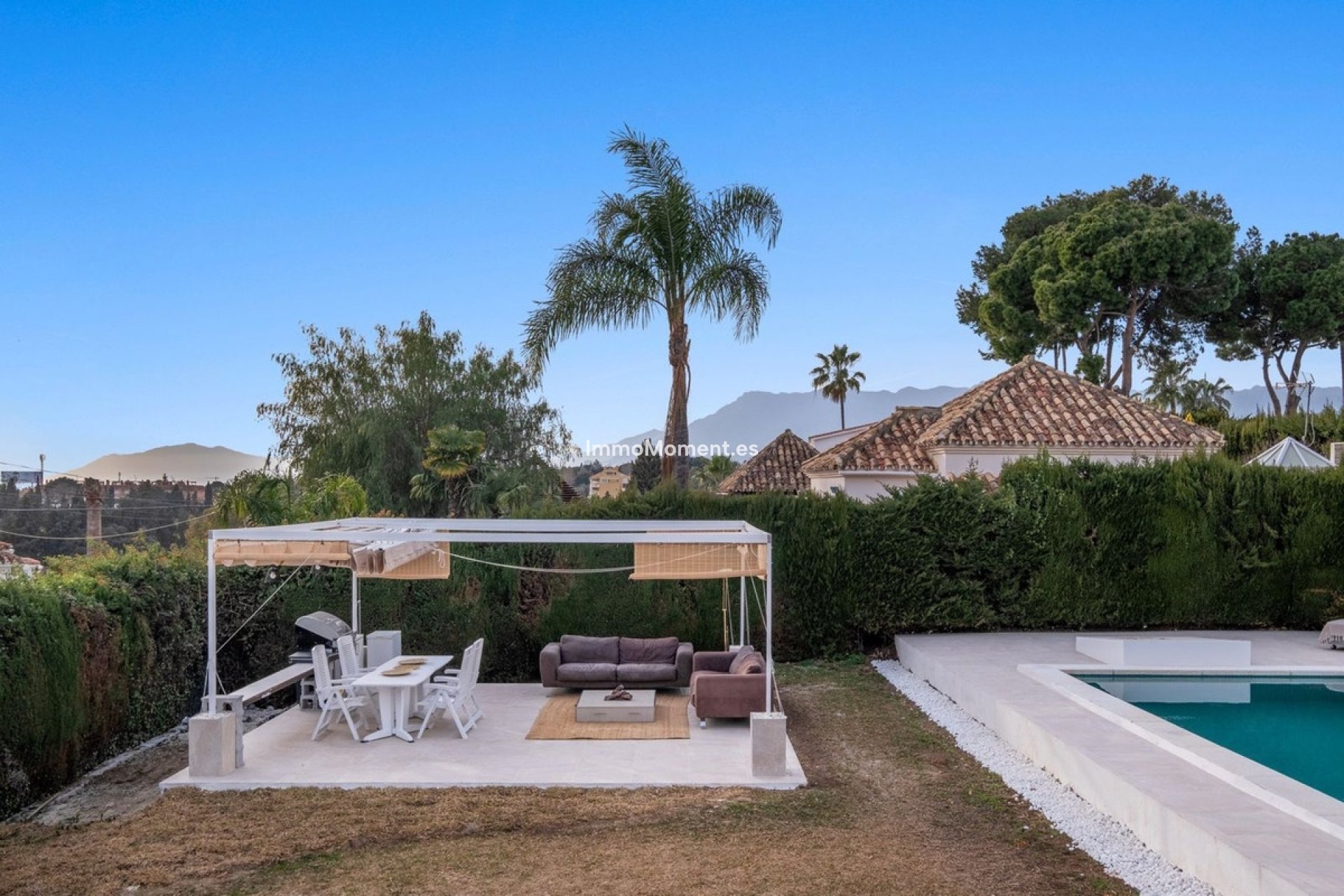 Wiederverkauf - Villa - Marbella - Elviria