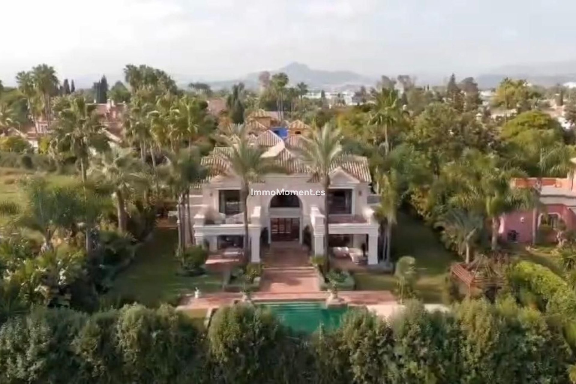 Wiederverkauf - Villa - Marbella - Guadalmina Baja