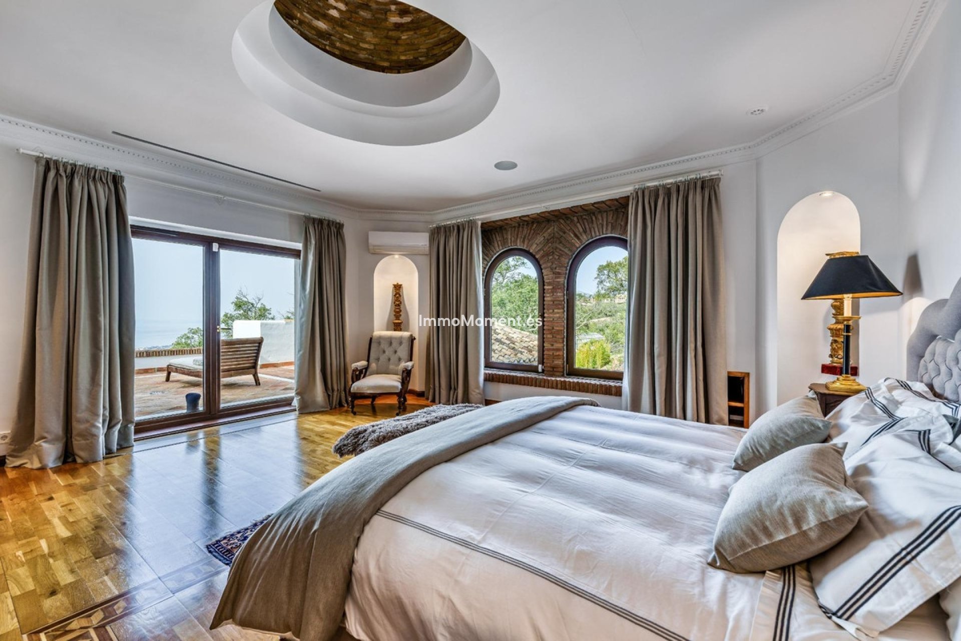 Wiederverkauf - Villa - Marbella - La Mairena